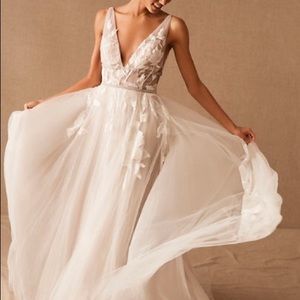 NWT Willowby by Watters Galatea Titanium size 6